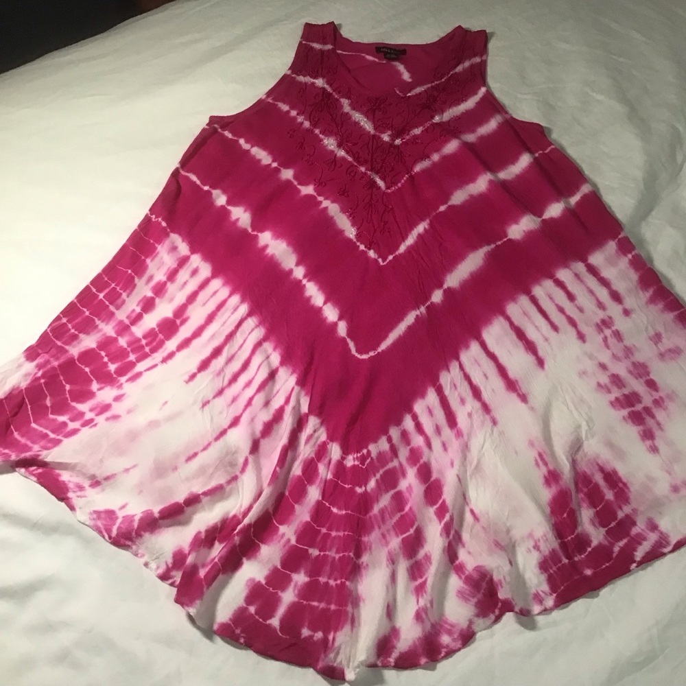 Ana & Rise Pink & White Tie Dyed V Neck Sleeveless Dress w/Embroidery, One Size